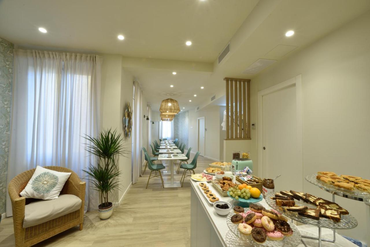 Hotel Bel Sit Аласио Екстериор снимка