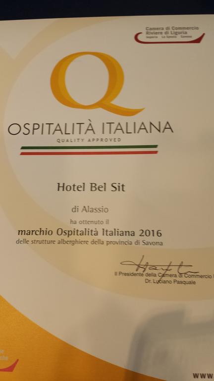 Hotel Bel Sit Аласио Екстериор снимка