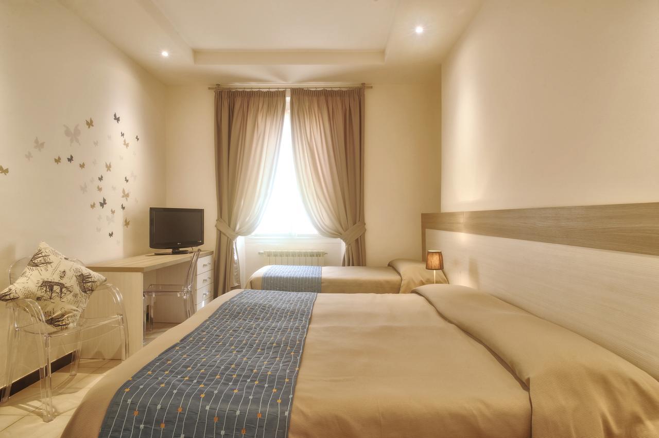 Hotel Bel Sit Аласио Екстериор снимка