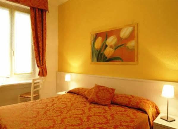 Hotel Bel Sit Аласио Екстериор снимка